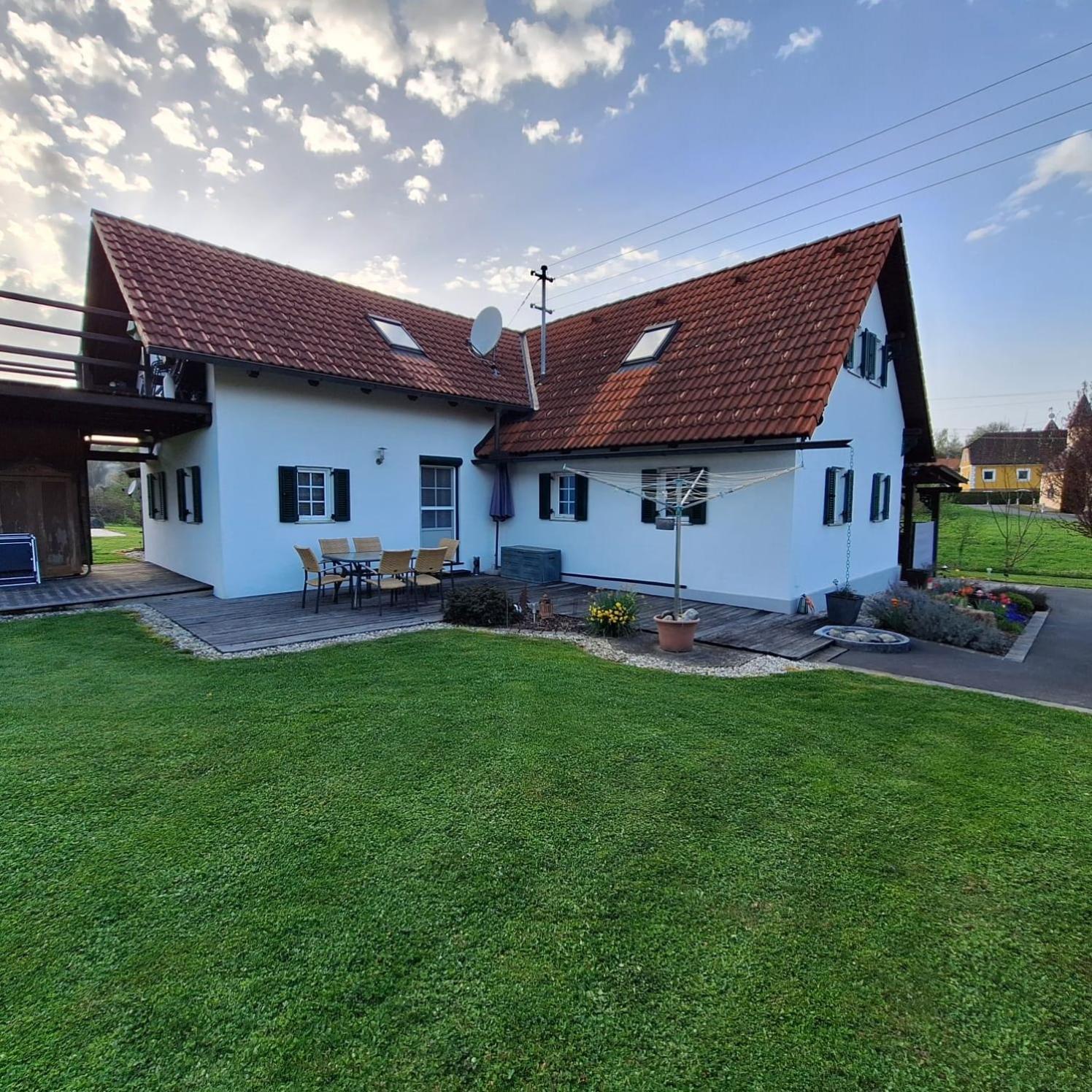 Ferienhaus Am Bach Kirchberg an der Raab Exterior foto